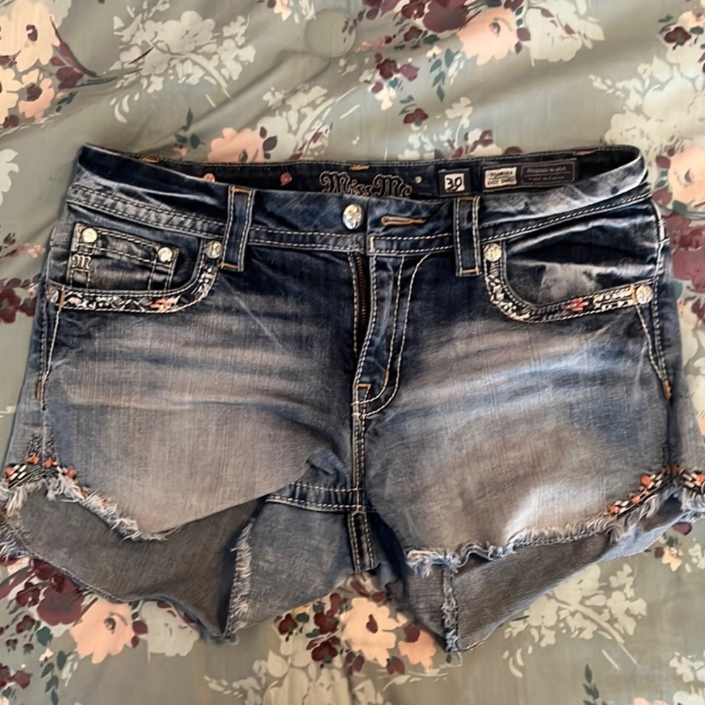 Miss Me Embroidery Jean Shorts